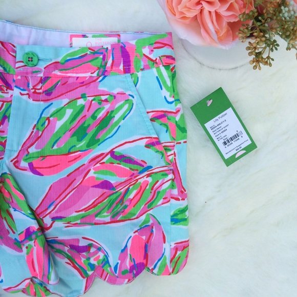 Lilly Pulitzer Pants - [HP] •NWT• Lilly Pulitzer Buttercup Shorts•