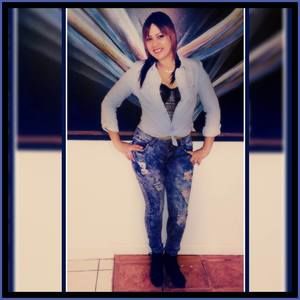 Meet your Posher, Mayrin