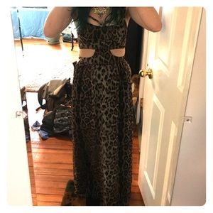 Cheetah print maxi dress.