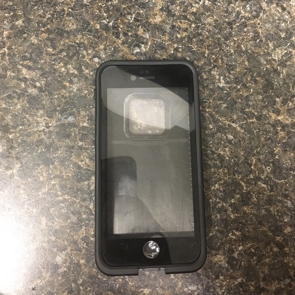 iPhone 6s life proof case