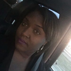 Meet your Posher, Candice