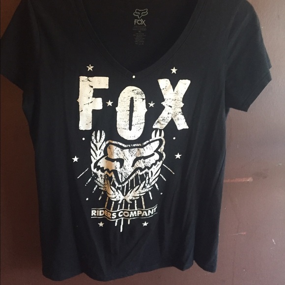 NWOT FOX TEE