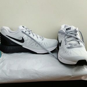 NEW-NIKE Lunarglide 6