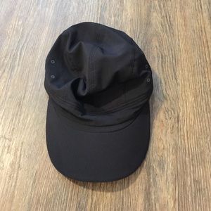 Lulu lemon hat