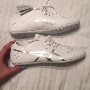 Brand new asic Flip N Fly athletic shoes