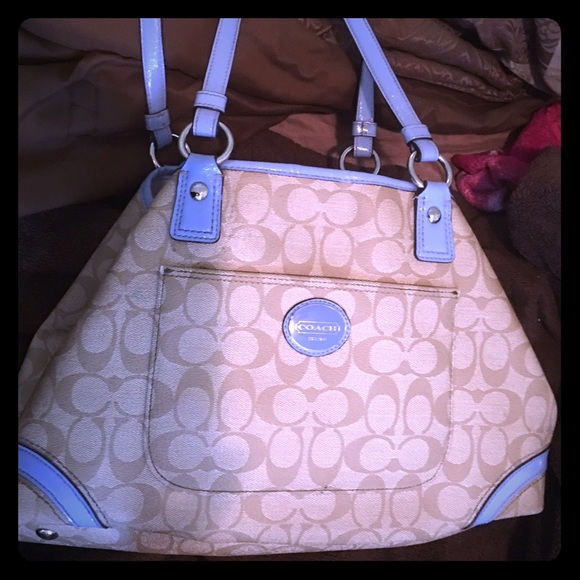 Authentic coach purse