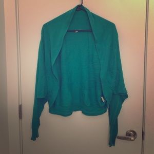 Free People green lightweight knit sweater/shrug