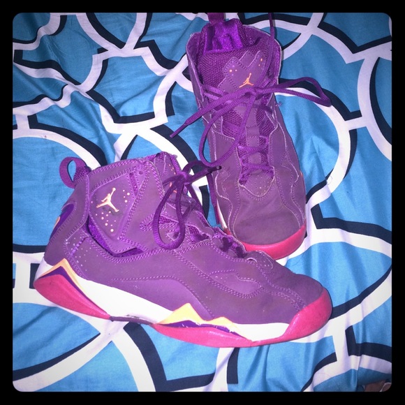 jordan true flight /girls