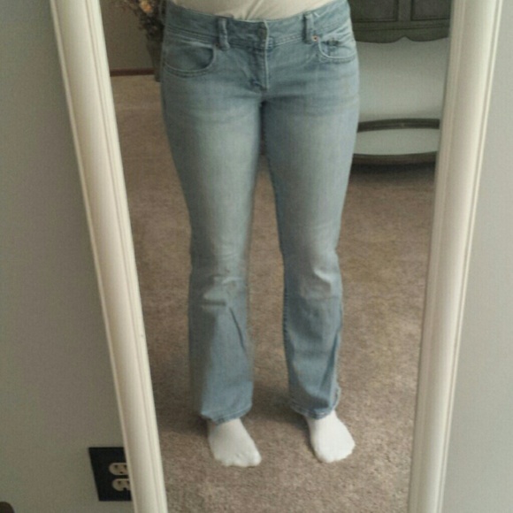size 8 american eagle jeans waist size