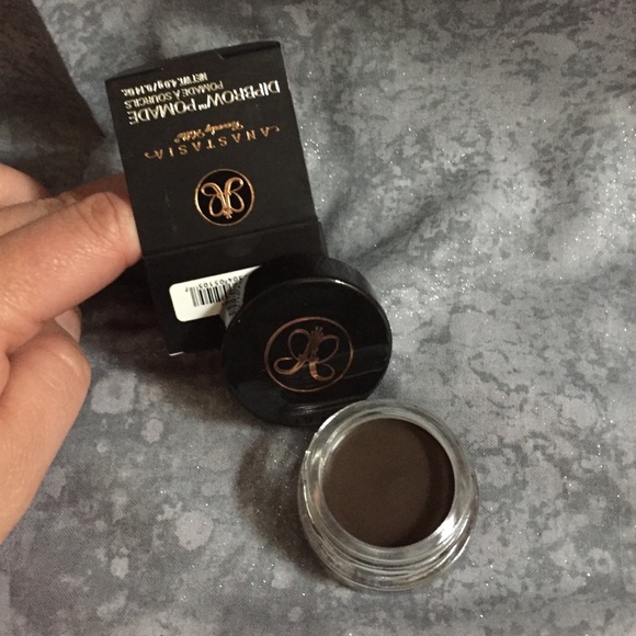 Anastasia eyebrow filler