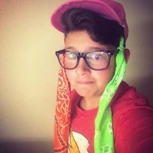 Meet your Posher, Aaron