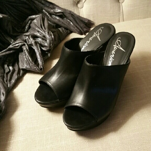 American Rag Cie Sloan Platform Wedge Mules