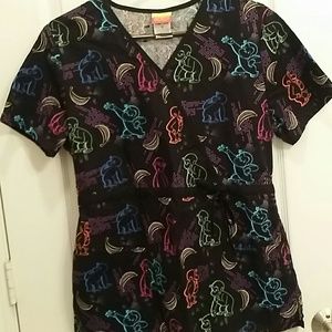 Scrub Top excellent condition