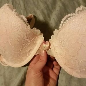 Brand new Blush lace bra