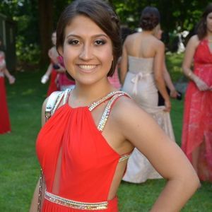 Meet your Posher, Fernanda