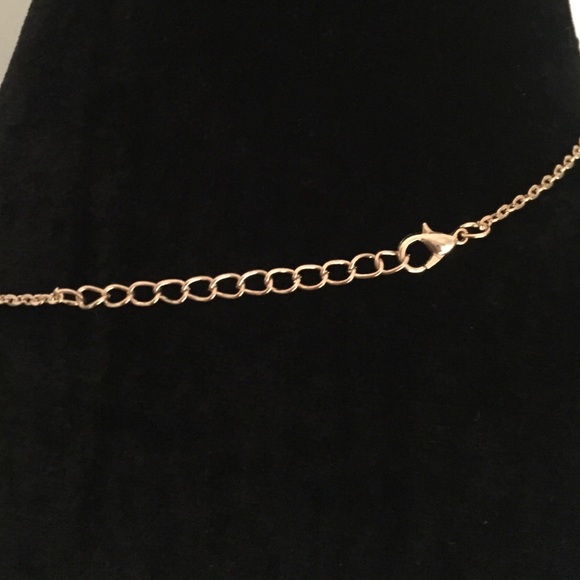 Asymmetric heart necklace - Picture 4 of 4