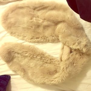 Oversized Zara faux fur wrap