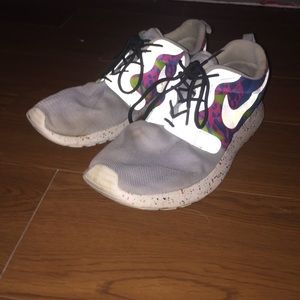 Nike Roshe Multicolored