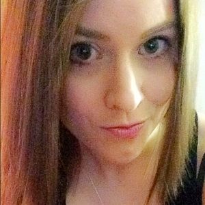 Meet your Posher, Vanessa