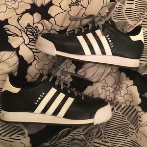 Adidas Samoa (women's)