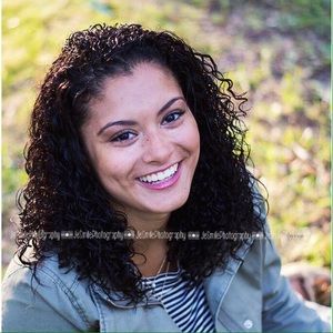 Meet your Posher, Lynn