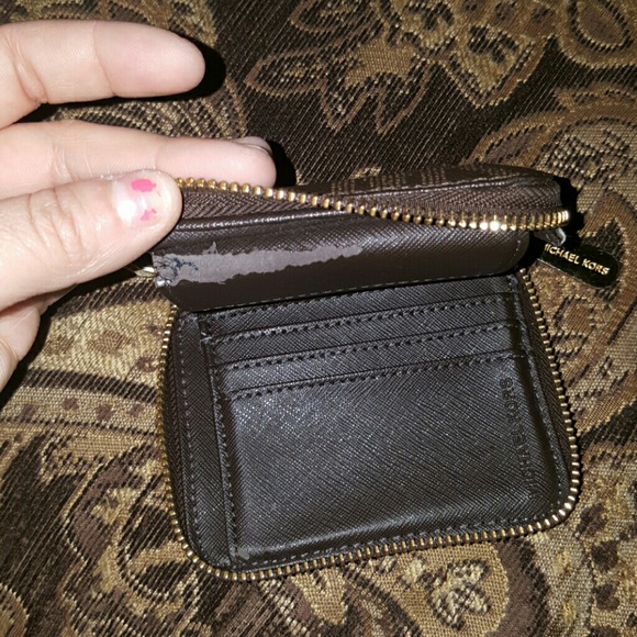 Michael kors wallet - Picture 4 of 4