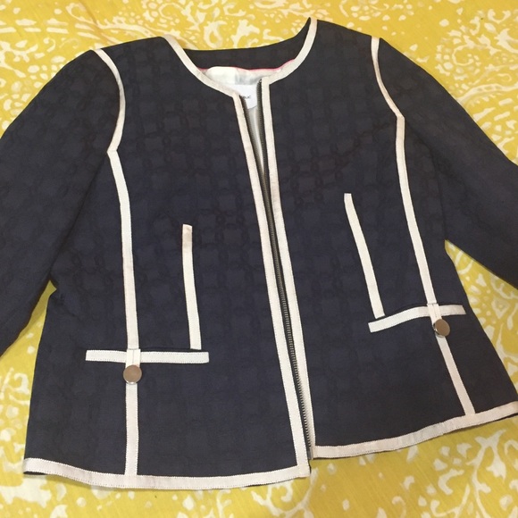 Banana Republic - Cream Piped Navy Blazer