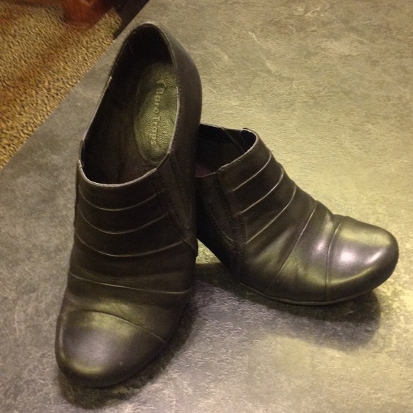 Black Bare Trap Shooties