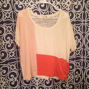 Color block Forever 21 boxy tee 🌸