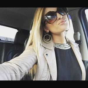 Meet your Posher, Jenna