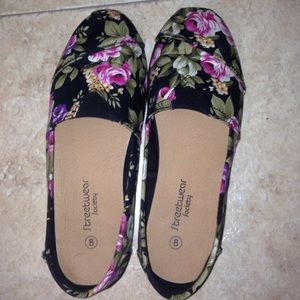 Floral flats