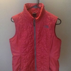 The north face vest