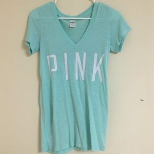VS Pink v-neck shirt