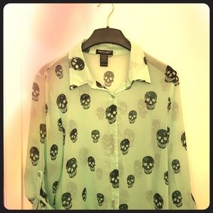 Sheer mint skull long-sleeved button down