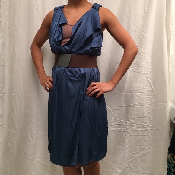 BCBG MaxAzaria RUNWAY V-Neck Dress