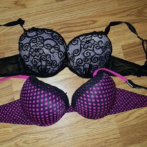 Set of 2 38C push up bras