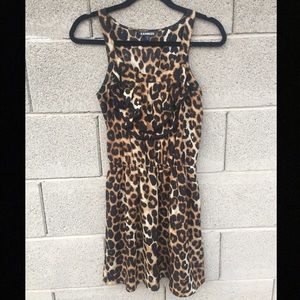 Express Leopard Dress. 🐯