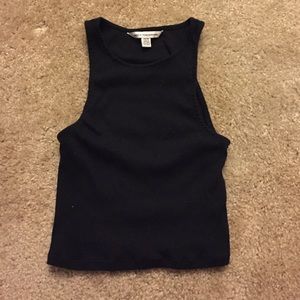 AE crop tank
