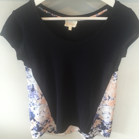 Urban Outfitters solid front, patterned back hi/lo