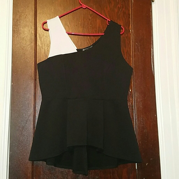 Hi-lo peplum tank