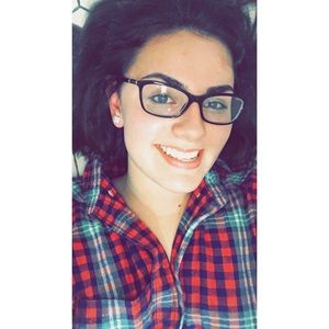 Meet your Posher, Emma