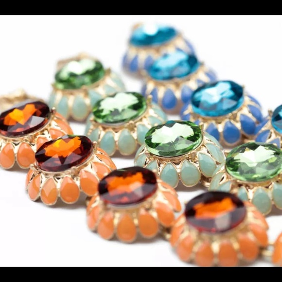 5⭐️⭐️⭐️⭐️⭐️ rated Stunning Orange jeweled bracelet - Picture 2 of 2