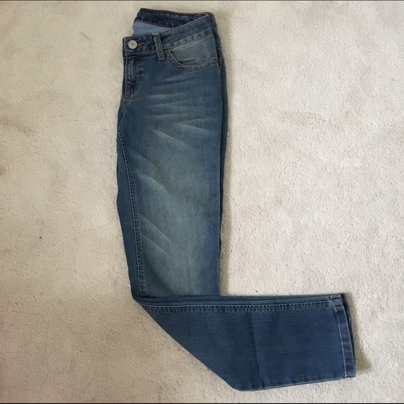 Brand new Tommy Hifiger skinny jeans size 27
