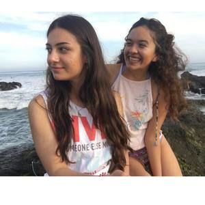 Meet your Posher, Daniela