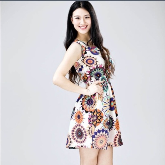 Sunflower Print casual beach mini dress new size M - Picture 2 of 4