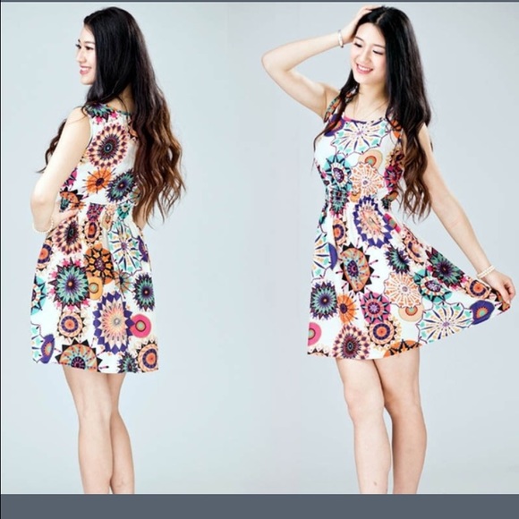 Sunflower Print casual beach mini dress new size M - Picture 4 of 4