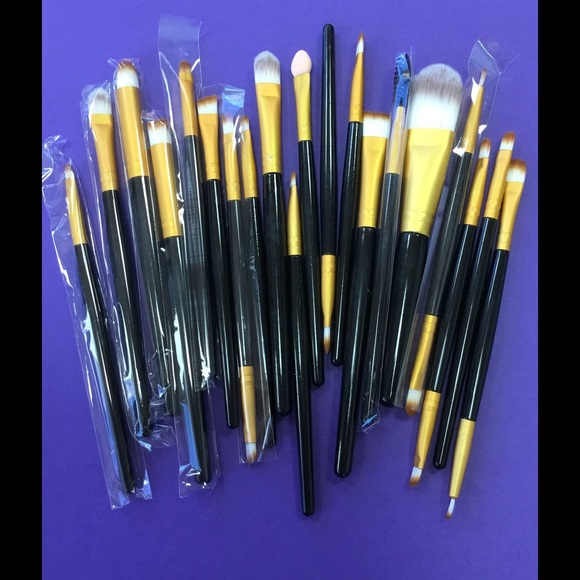 Other - Rated 5⭐️'s 💥20 Professional Makeup Brushes💥