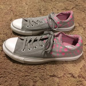 Women's converse size 10