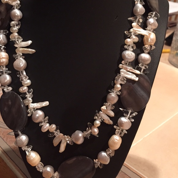 🎀Fresh Water Pearls & Crystal Necklace