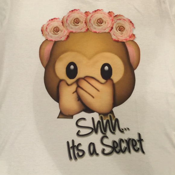 Fashion tee, bran new - Picture 3 of 4